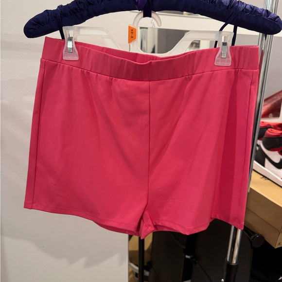 ATHLEISURE SET - Picture 2 of 3